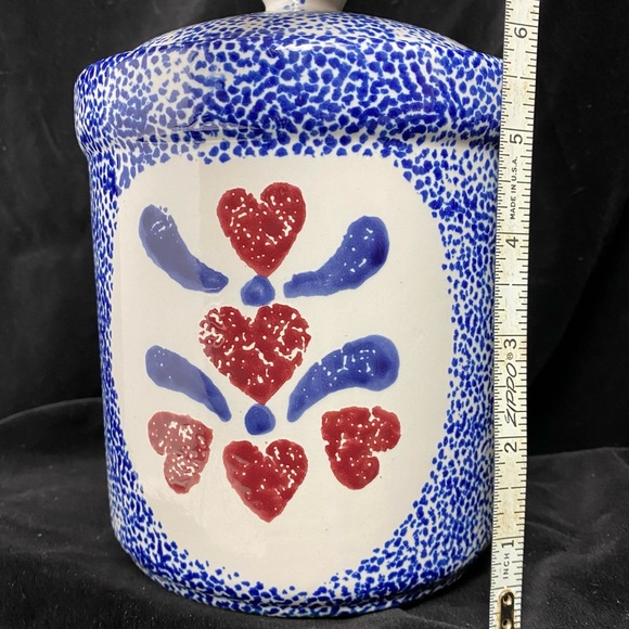 Vintage Heart Sponge Painted Blue & Red Ceramic/Stoneware Canister with Lid - Picture 16 of 16